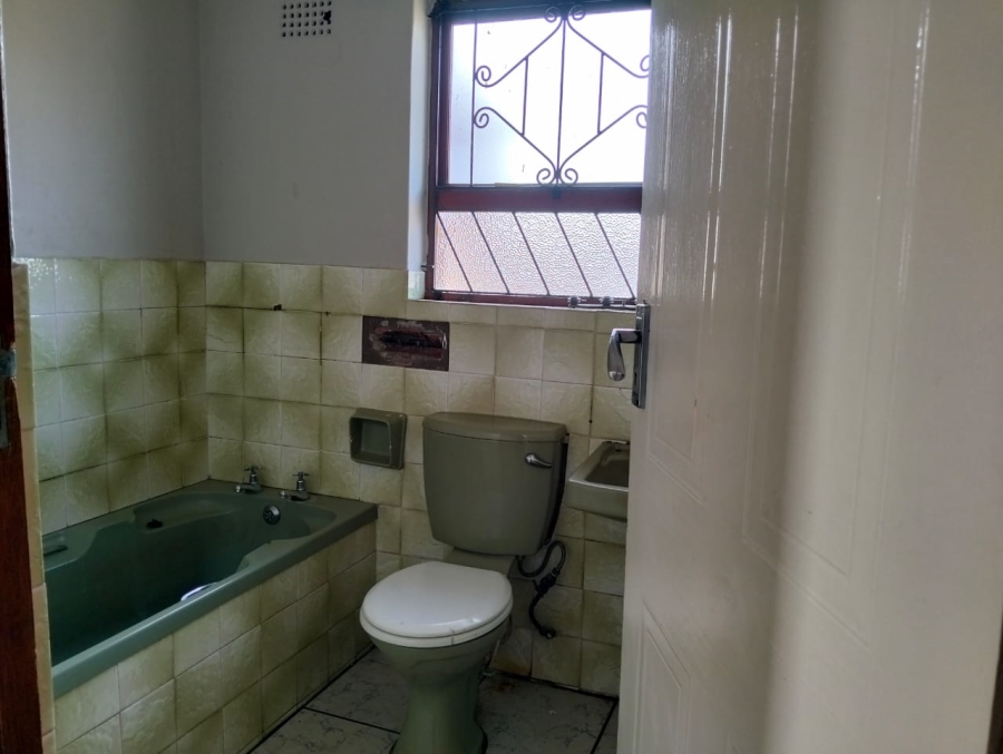 To Let 3 Bedroom Property for Rent in Dalindyebo Eastern Cape